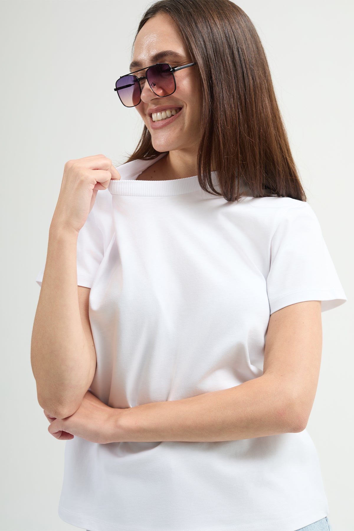 Victoria 80001 Regular Fit Beyaz Kadın Basic T-Shirt
