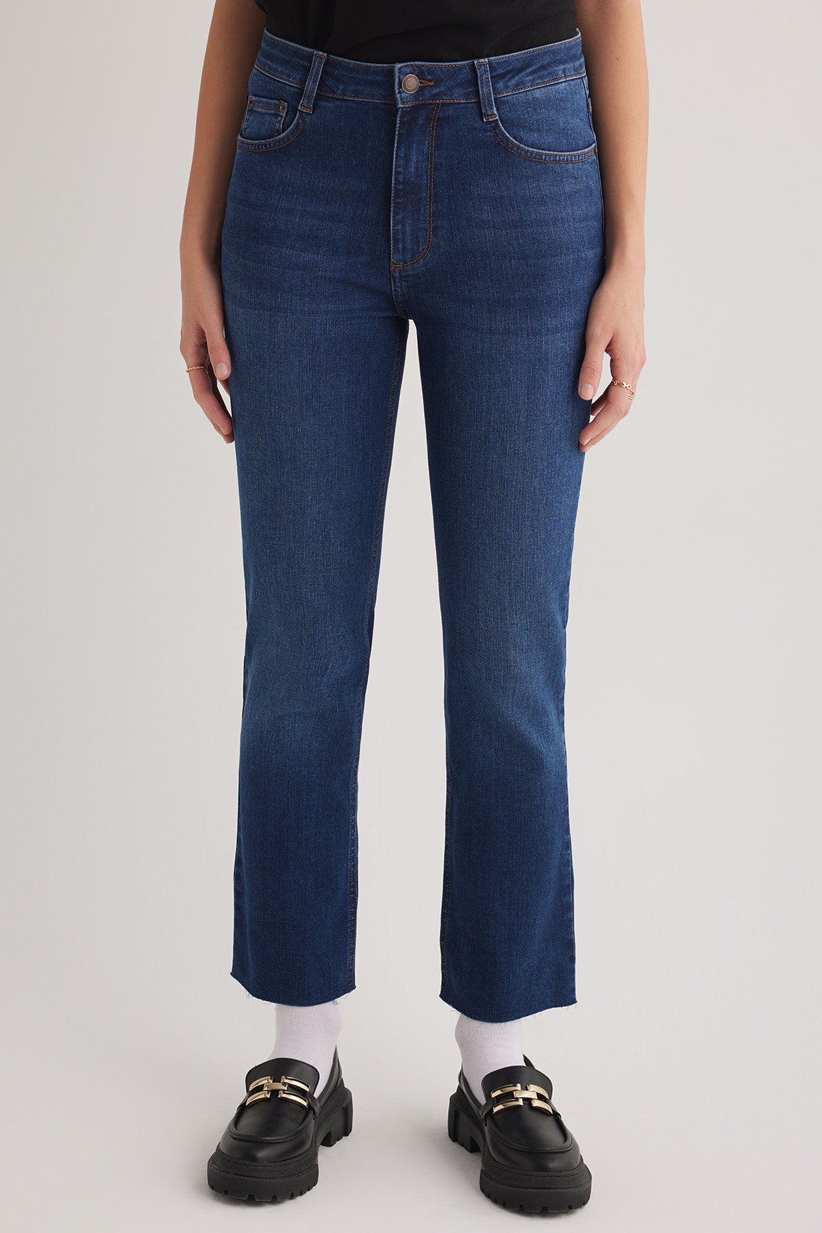 Julia 102 Normal Bel Koyu Mavi Kadın Crop Flare Jeans