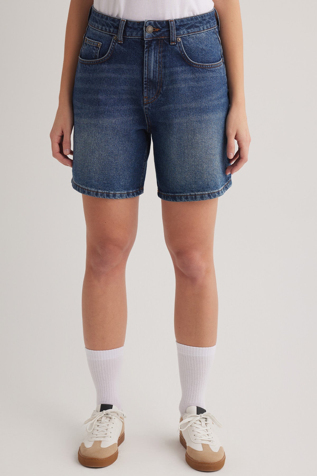 Mona 599 Yüksek Bel Koyu Mavi Kadın Regular Jean Şort