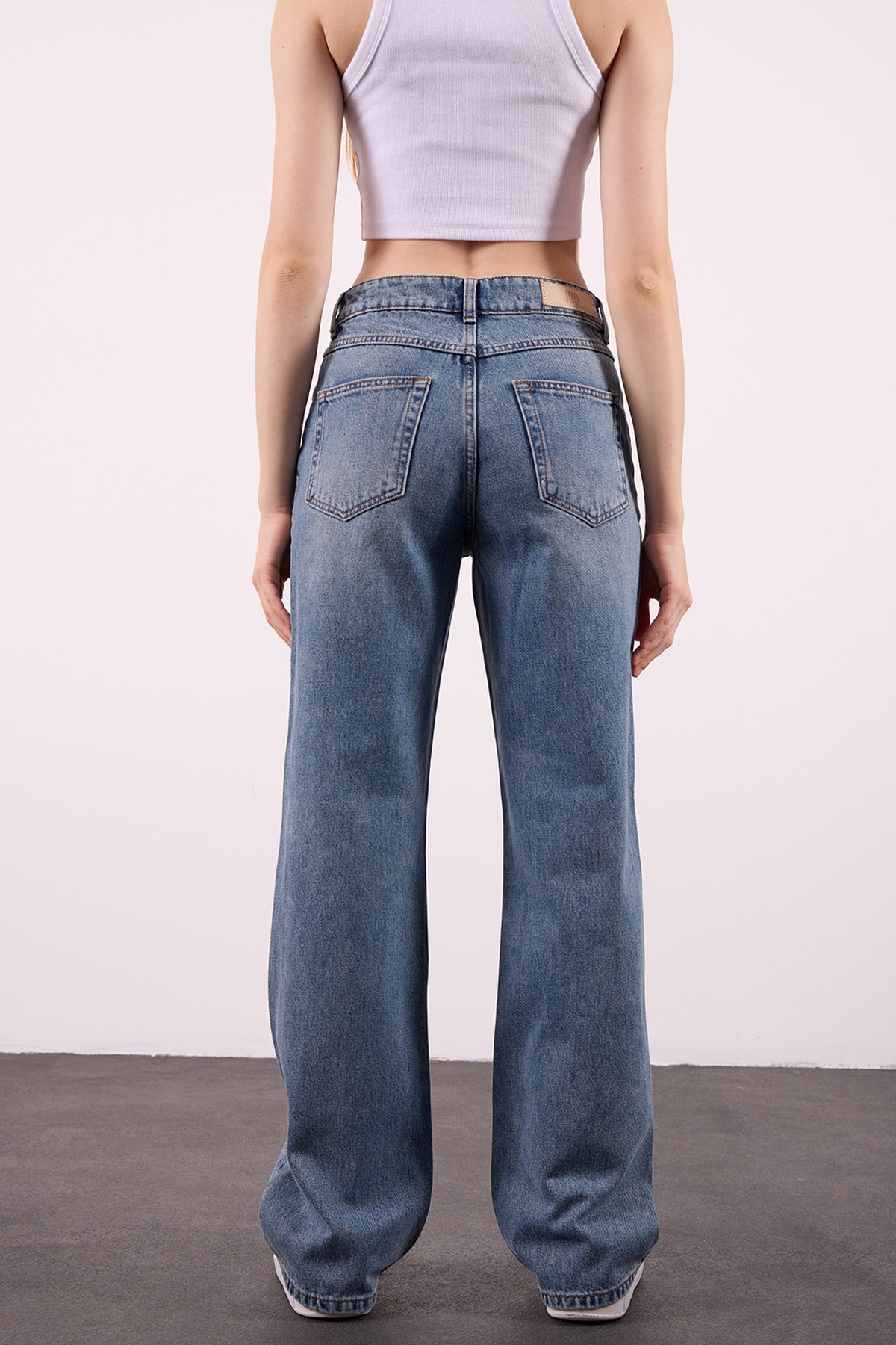 Lopez 1003-1 Normal Bel Taşlı Açık Mavi Comfort Straight Jeans Kadın