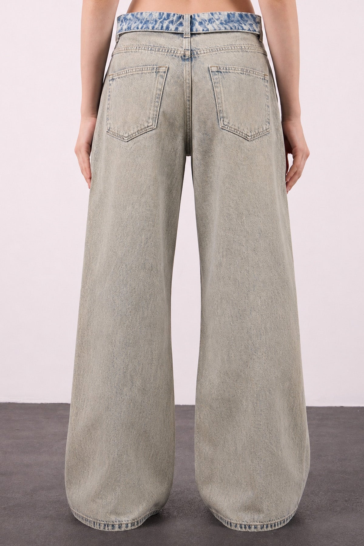 Mina 301 Yüksek Bel Tintli Full Eskitme Mavi Baggy Jeans Kadın